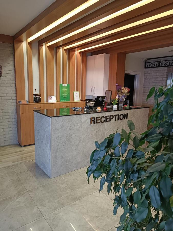 Airport Trabzon Otel Bostanci Bagian luar foto