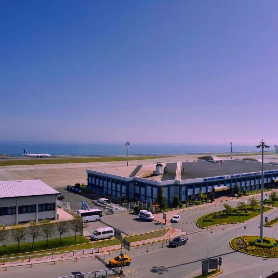 Airport Trabzon Otel Bostanci Bagian luar foto